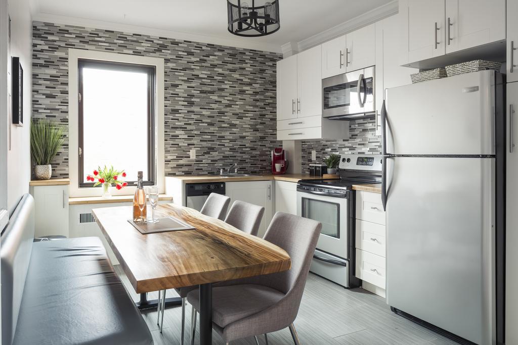 Mtlvacationrentals-The Mtlvr Kisses Montreal Bagian luar foto