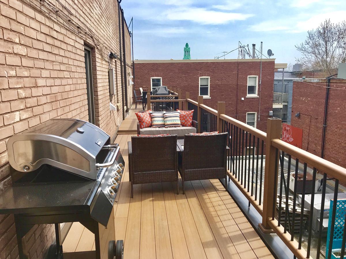 Mtlvacationrentals-The Mtlvr Kisses Montreal Bagian luar foto
