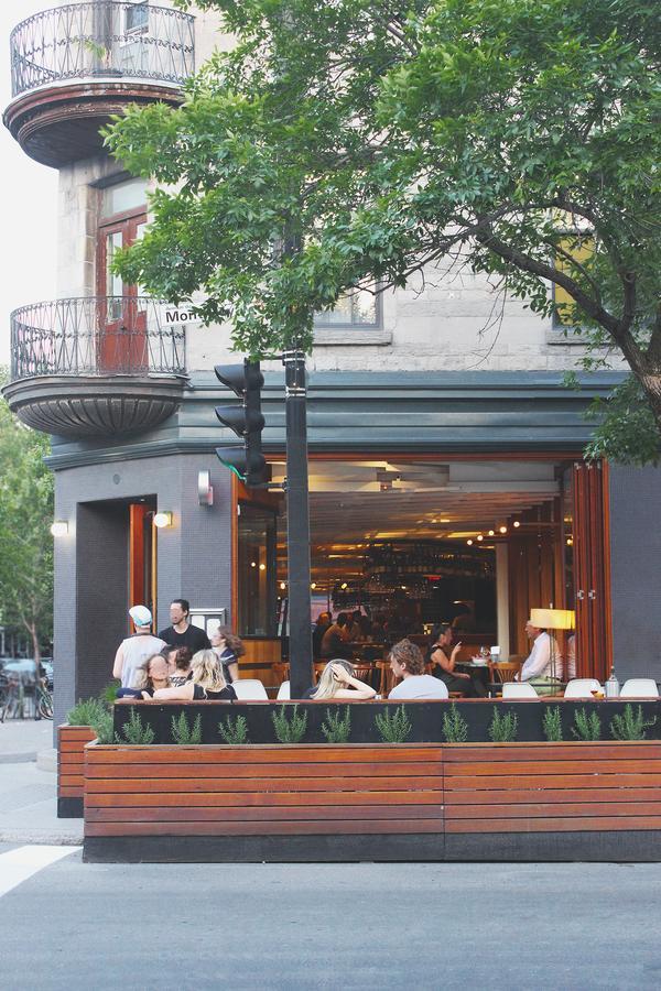Mtlvacationrentals-The Mtlvr Kisses Montreal Bagian luar foto
